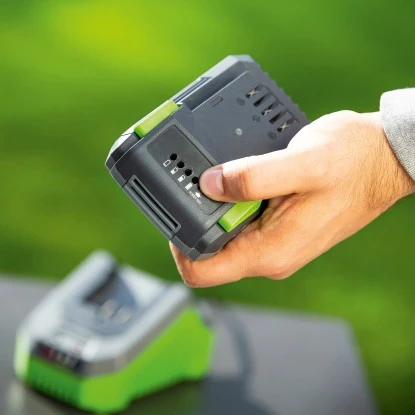 LUX 20 V Li-Ion Akku 1 PowerSystem 2 Ah 8 LUX 20 V Li-Ion Akku 1 PowerSystem 2 Ah – Bild 6