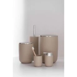Wenko Schwingdeckeleimer Agropoli L Kosmetikeimer Mit Schwingdeckel 5,5 L Beige -Familie Produkt Geschäft 4008838354834 1068 06