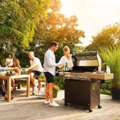 Jamestown 4-Brenner Gasgrill Knox -Familie Produkt Geschäft 5248067 AB01 070221